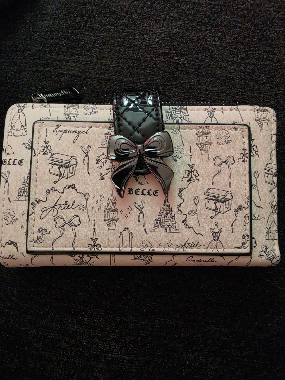 Disney Princess Bow-Accent Women's Wallet